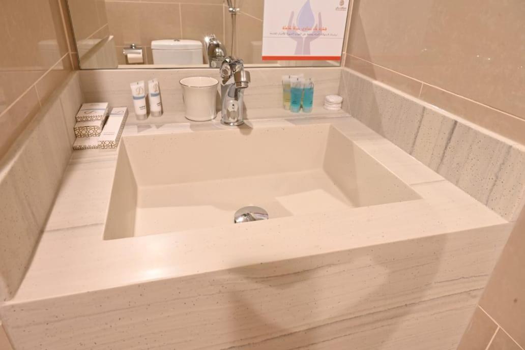 Al Furat Madayin Hotel 利雅德 外观 照片